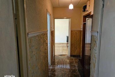 Apartament cu 2 camere decomandat în Blejoi - 8
