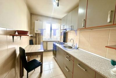Apartament cu 2 camere semidecomandat, mobilat în Trei Stejari - 3