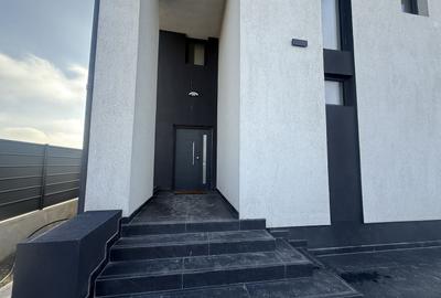 LUX | CASA | VILA INDIVIDUALA | CURTE | PROPRIETAR | TUNARI - 52