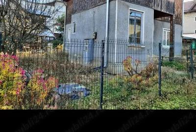 Casă cu 6 camere în Central - 1