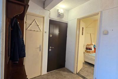 Vanzare apartament 2 camere Eroii Revolutiei, metrou, sos. Viilor, cf. I, et. 3 - 15