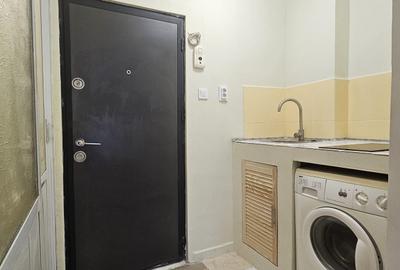 Garsonieră decomandată, mobilată în Poarta 6 - 9