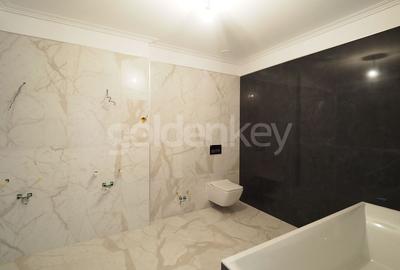 Etaj 8 - Vedere panoramica lac!  347mpc, terasa 50mp - 12