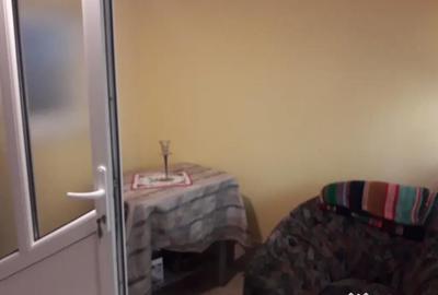 Casă cu 3 camere cu Teren 1800 Mp în Plopeni