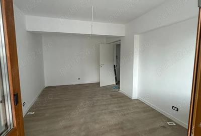 2 camere Metalurgiei Cartier Solar, liber - 1