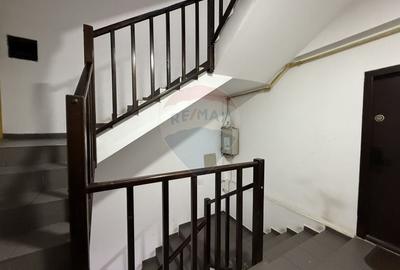 De vanzare | Apartament 2 cam 60 mp + balcon | Bd. Energeticienilor - 7