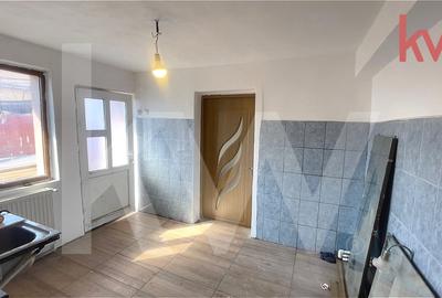 Casă individuală cu 3 camere cu Canalizare în Lascăr Catargiu - 2