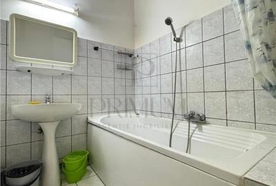 Medicina - 2 Camere - Cladire istorica - Etaj 1 - Decomandat - Centrala termica - 10