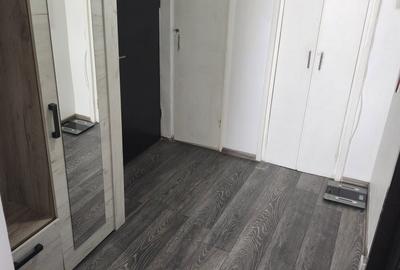 Apartament cu 2 camere decomandat în Crâng - 4