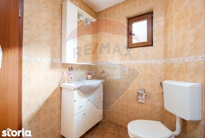 Spațiu comercial, de 379 mp, în Sânmartin - 2