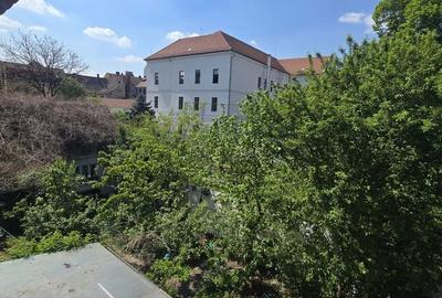 Apartament cu 3 camere în Burdea - 9