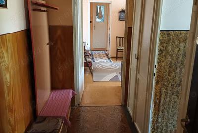 Vand apartament 2 camere Rogerius Oradea - 2