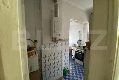 Casă cu 3 camere cu Teren 205 Mp în Central - 1