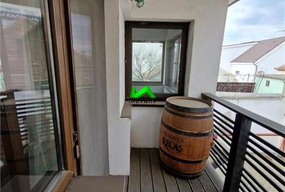 Casă cu 3 camere cu Teren 50 Mp în Central - 13