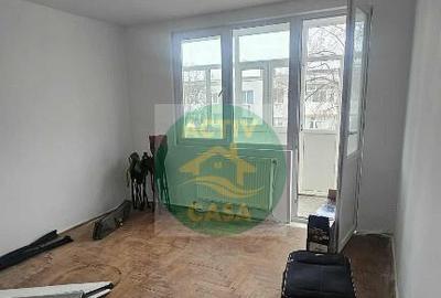Apartament cu 3 camere decomandat în Est - 2