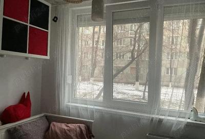 Apartament 3 camere, 46 mp, renovat, parter, metrou Raul Doamnei - 3