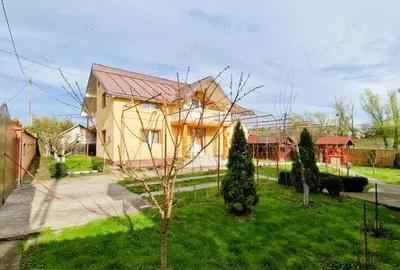 Casă cu 5 camere cu Teren 1500 Mp în Turia - 18
