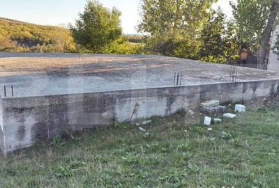 Teren de 2000 mp, în Central - 5