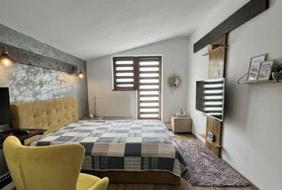 Apartament cu 3 camere decomandat în Soarelui