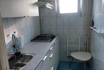 Apartament cu 2 camere semidecomandat în Titan - 4