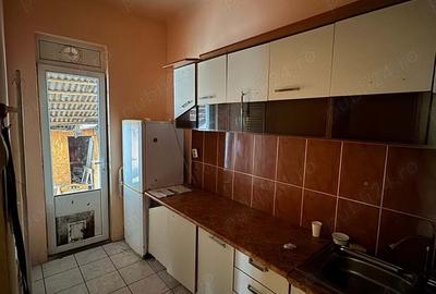 Casa in zona centrala Otelu Rosu - 9