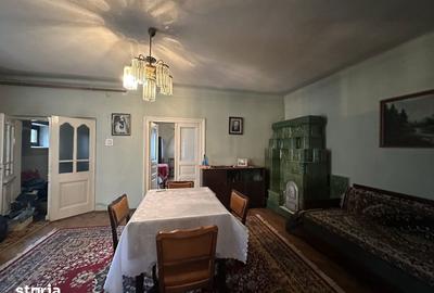 Casă cu 4 camere cu Teren 1266 Mp în Târgșoru Vechi - 5