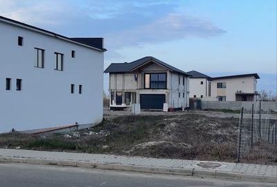 Spațiu comercial, în Central - 3