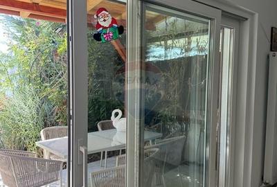 Vila premium cu priveliste la lac si acces direct la apa - 20