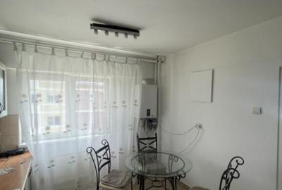 Apartament de vanzare, cu 2 camere, 45 mp, etaj 7, zona ultr - 7