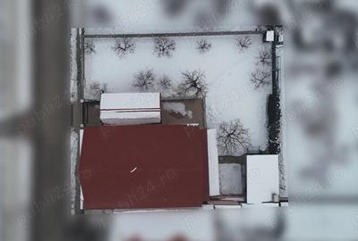 Casă cu 8 camere cu Teren 710 Mp în Cetate - 1