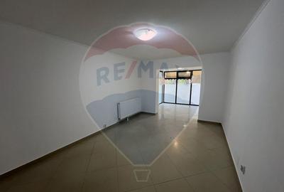 Spa?iu comercial zona pietii - 7