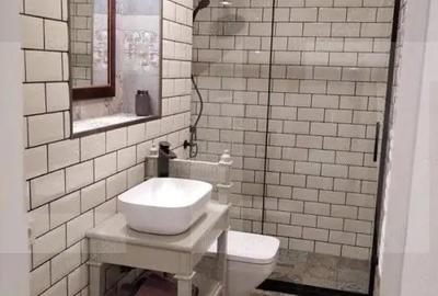 Casă cu Teren 824 Mp în Bălcescu - 2