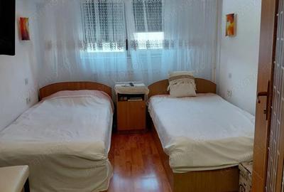 Apartament cu 4 camere decomandat în Central - 11
