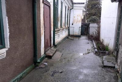 Casă cu 5 camere cu Teren 535 Mp în Apollo - 5