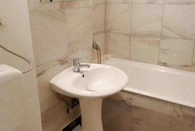 Inchiriere apartament 2 camere decomandat Inchiriere apartament 2 camere decomandat - 1