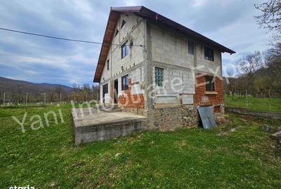 Casă cu 2 camere în Mușătești - 12