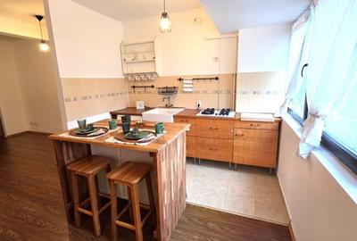 De vanzare 2 camere in Berceni - 10 min metrou Aparatori, str Moldovita - 8