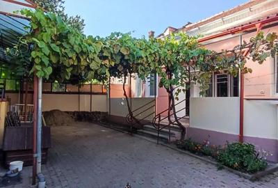 Casă cu 4 camere în Orașul Nou - 5