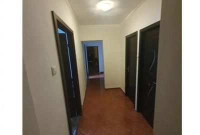 Apartament cu 3 camere decomandat în Muncii - 6