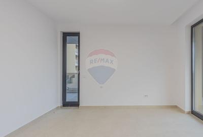 Clinica medicala-9 cabinete- URBAN PLAZA - bloc 15 parter! - 28