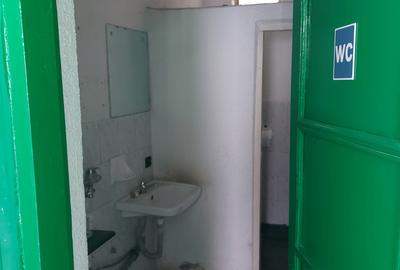 Inchiriez vand spatiu comercial - 3