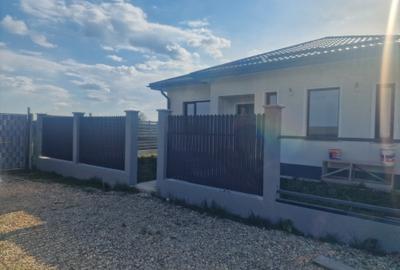 Domnesti-Olteni,str. Ortansei, case individuale, st=330mp, sc=100mp - 2