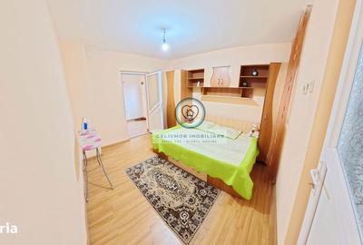 Casă cu 9 camere cu Teren 1000 Mp în Târgșoru Vechi - 7