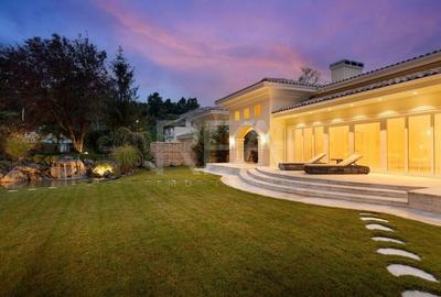 Vila langa padure in stil Mediteranean - 26