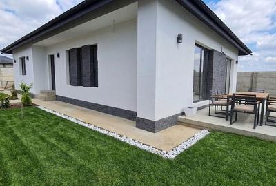 Casă cu 4 camere în Olteni - 15