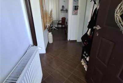 Inchiriez casa 3 camere zona Elisabetin - 4