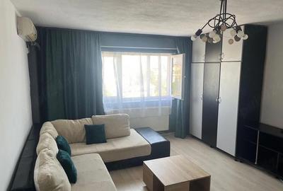 Garsonieră decomandată în Central - 8