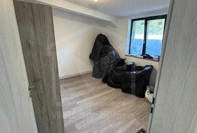 Apartament cu  3 camere, bloc nou, Zona Vivo - 8