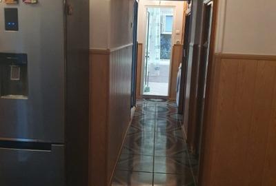 Apartament cu 3 camere decomandat în Călărași - 4