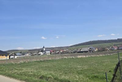 Teren de 1400 mp, în Țibeni - 2